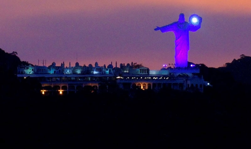 Complexo Cristo Luz de Balneário Camboriú-SC